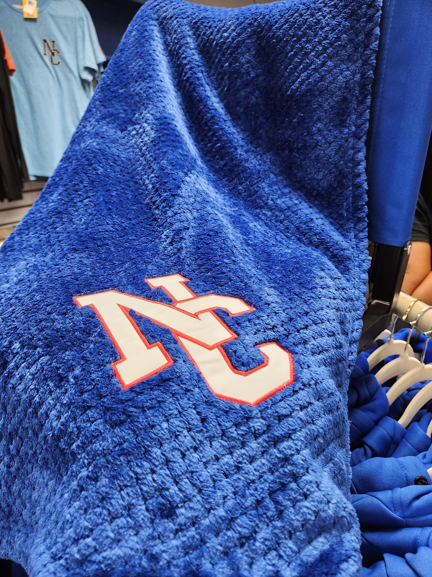 BLANKET - Monkey Fleece Stadium Blanket