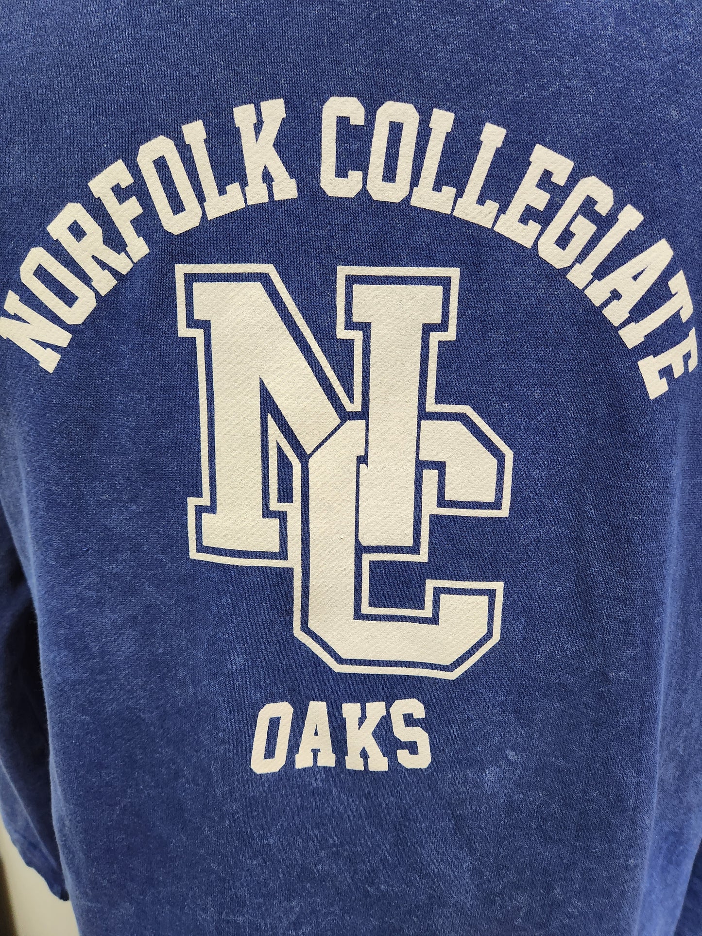 Sweatshirt - Crewneck with Norfolk Collegiate Oaks Interlock NC